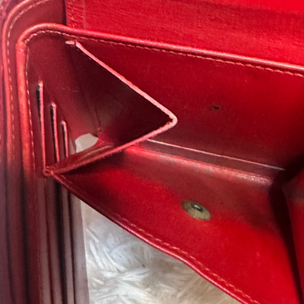 Louis Vuitton Red Leather EPI Wallet - Picture 5 of 14